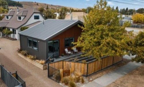 Clyde House | Clyde's Cozy Corner
