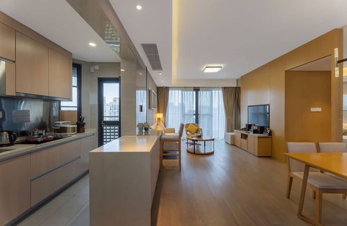 Nanshan Apartment | CM Serviced Apartment Shekou
