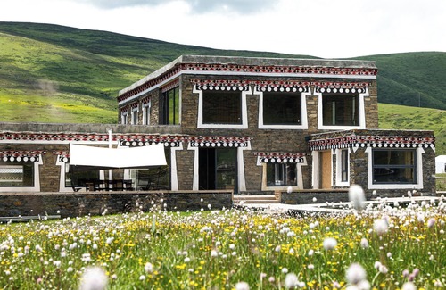 Garze House | LAGA Yak tent Spacious cabin under the Snow Mountain in charming Garzê