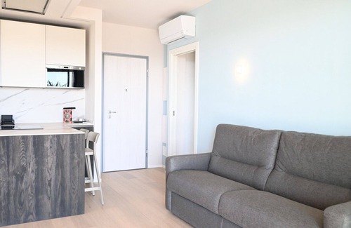 Valverde Apartment | CN003 – Cesenatico, two-room apartment facing the sea with panoramic terrace