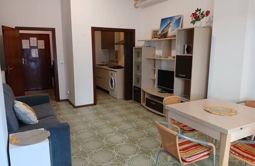 Valverde Apartment | CN010 - Cesenatico, large three-room apartment facing the sea with beach