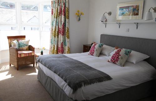 Newport House | Cnapan Guest House