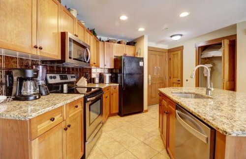 Copper Mountain Apartment | CO422 Copper One Lodge Condo