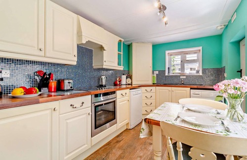 Yoxford House | Coach House Cottage - Two Bedroom House, Sleeps 4
