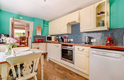 Yoxford House | Coach House Cottage - Two Bedroom House, Sleeps 4