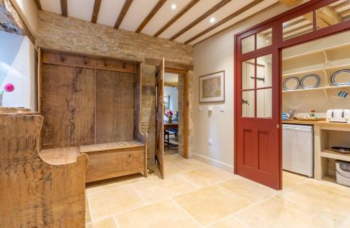 Cold Aston House | Coach House, Cold Aston