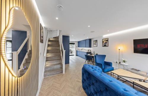 Bruce Grove House | Coach House