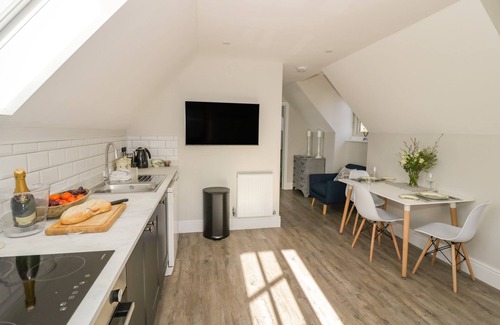 Quedgeley Cottage | Coach House Mews