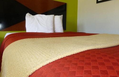 Summerville Hotel | Coach Inn - Summerville