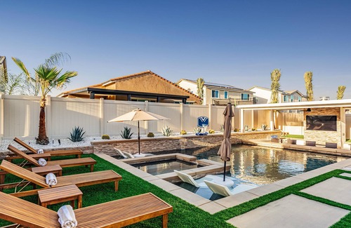 Coachella House | Coachella Luxe Oasis 6BR Resort Self Check-in