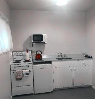 Upper Riccarton Hotel | Coachman Motel
