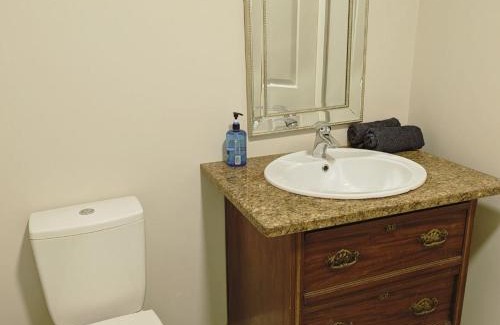 Kells Apartment | Coachman's Loft