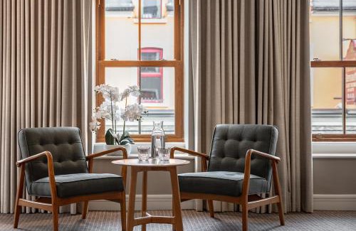 Kenmare Hotel | Coachmans Townhouse Hotel