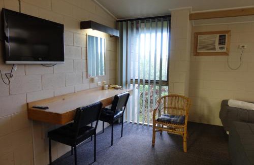 Korumburra Hotel | Coal Creek Motel