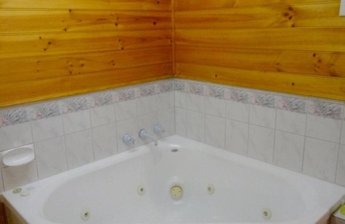 Korumburra Hotel | Coal Creek Motel