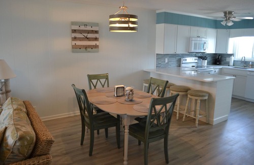 Ocean Isle Beach Condo | Coast Awhile in Ocean Isle Beach