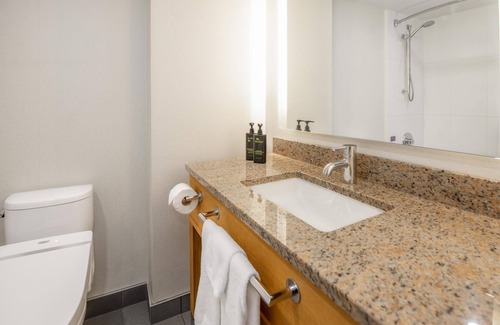 Chilliwack Proper Village West Hotel | Coast Chilliwack Hotel by APA