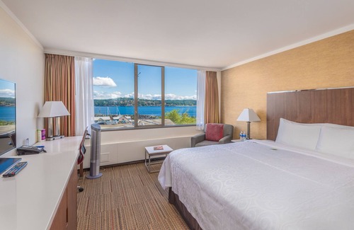 Campbell River Hotel | Coast Discovery Inn