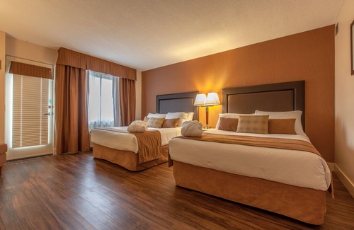 Revelstoke Hotel | Coast Hillcrest Hotel