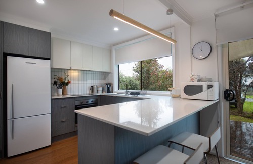 Cape Paterson House | COAST NEST | Relaxing Beach Retreat | Ideal for Couples | Pet Friendly