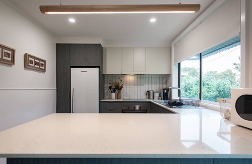 Cape Paterson House | COAST NEST | Relaxing Beach Retreat | Ideal for Couples | Pet Friendly
