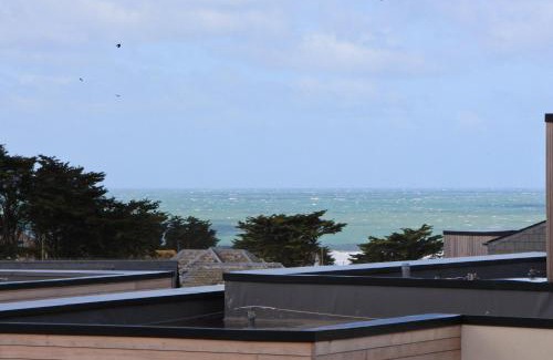 Constantine Bay Apartment | Coastal apartment sea views