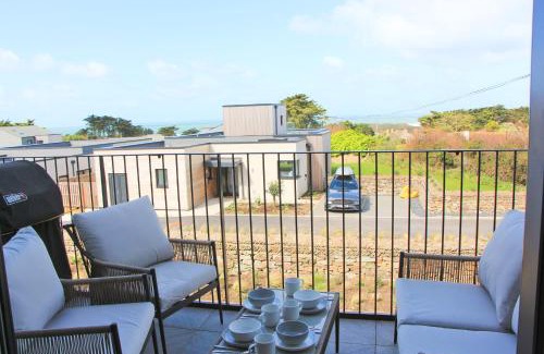 Constantine Bay Apartment | Coastal apartment sea views