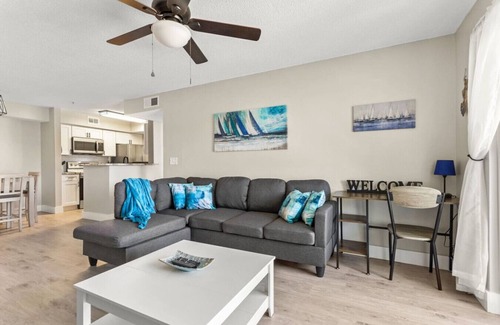 Indian Bayou Condo | Coastal Beach Retreat | Pool, Gym & Balcony Views