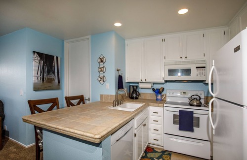 Townsite Condo | Coastal Beauty: A Beachfront Condo with Spectacular Natural Views!
