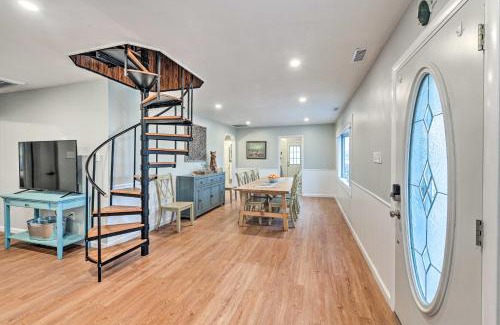 Brigantine House | Coastal Brigantine Cottage Walk to Beaches