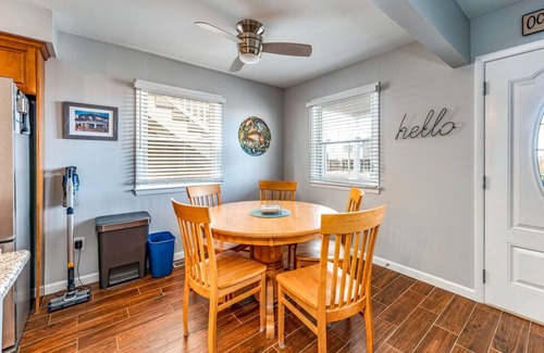 South End Condo | Coastal Charm –3BR/2BA Home w/Large Front Porch