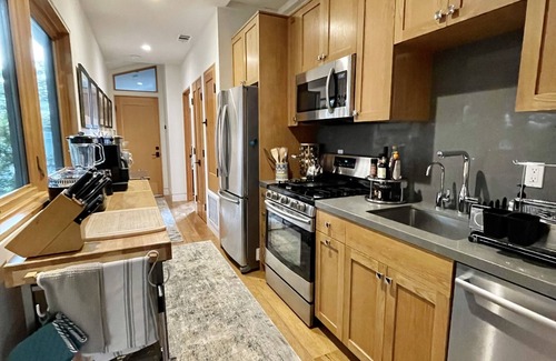 Culver - West House | Coastal Charm Awaits. “Deb’s Sunset Retreat”