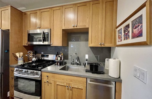 Culver - West House | Coastal Charm Awaits. “Deb’s Sunset Retreat”