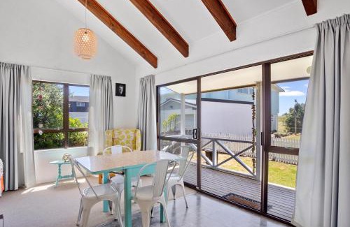 Waihi Beach House | Coastal Charm - Waihi Beach Holiday Home