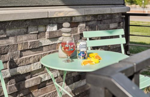 Old Town North House | Coastal Chic Home near New Belgium & Old Town FC