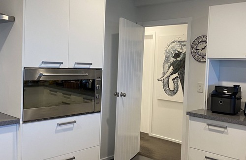Pohara House | Coastal Chic in Pohara - Perfectly Positioned