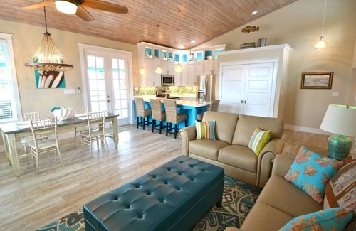 Cedar Key Apartment | Coastal Chic with Premium Internet at Studio 589!