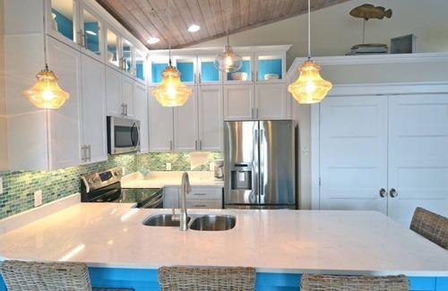 Cedar Key Apartment | Coastal Chic with Premium Internet at Studio 589!