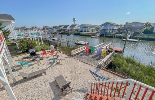 Ocean Isle Beach Apartment | Coastal Comfort - A cute beach cottage!