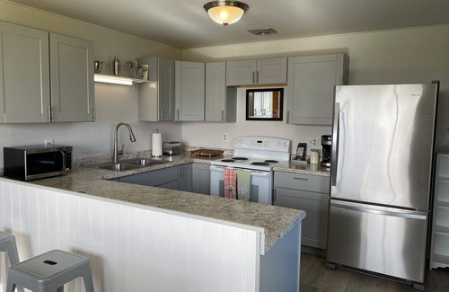 Yachats House | Coastal Comfort! Newly remodeled, spacious pet friendly home near hiking trails