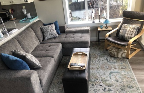 Port Renfrew House | Coastal Comfort (Oceanfront - Amazing Views) H037871054
