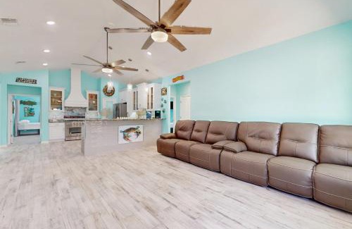 Fulton House | Coastal Comfort Retreat