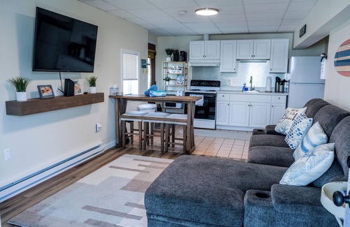 Salisbury Beach Condo | Coastal Condo- 2 minute walk to Salisbury Beach!