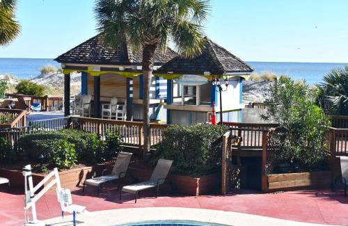 Windy Hill Apartment | Coastal condo w beach access & hot tub