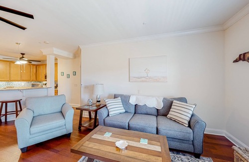 Supply Condo | Coastal condo with excellent views, balcony, washer/dryer, & AC - pool access