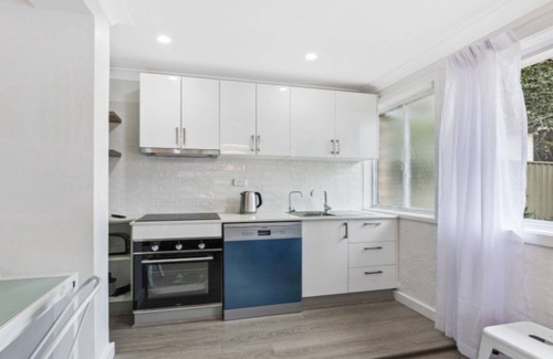 Ettalong Beach Apartment | COASTAL COTTAGE - ETTALONG BEACH
