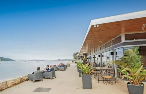 Ettalong Beach Apartment | COASTAL COTTAGE - ETTALONG BEACH