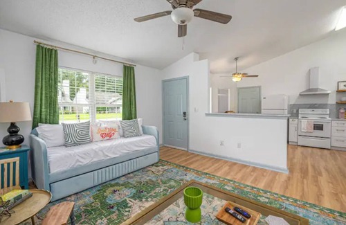 Savannah Cottage | Coastal Cottage - EV Charger In Private Garage!
