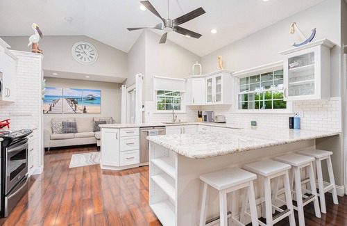 Port Orange House | Coastal Cottage-Heated Pool Home w/Fire Pit-3BR/2BA