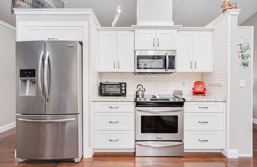 Port Orange House | Coastal Cottage-Heated Pool Home w/Fire Pit-3BR/2BA